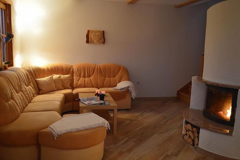 Ferienhaus Sonnenblick Entspannung Mit Sauna Kamin Und Balkon زونهبرغ المظهر الخارجي الصورة