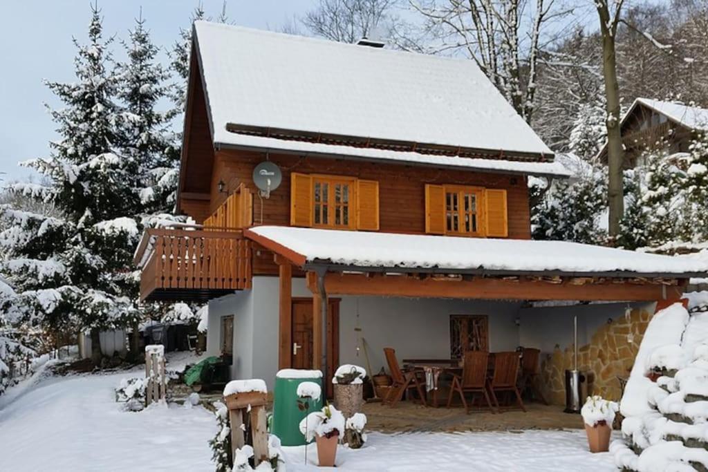 Ferienhaus Sonnenblick Entspannung Mit Sauna Kamin Und Balkon زونهبرغ المظهر الخارجي الصورة